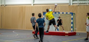 Handbal_headerafbeelding 1300x560