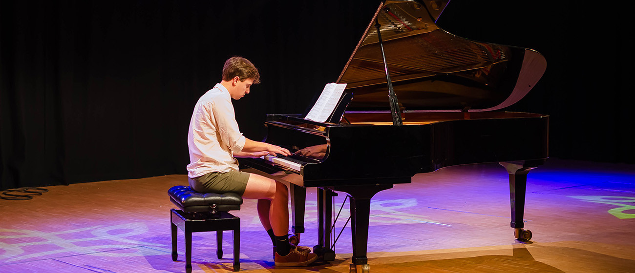 Piano Klassiek_headerafbeelding 1300x560