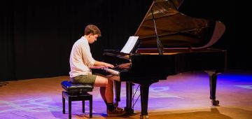 Piano Klassiek_headerafbeelding 1300x560