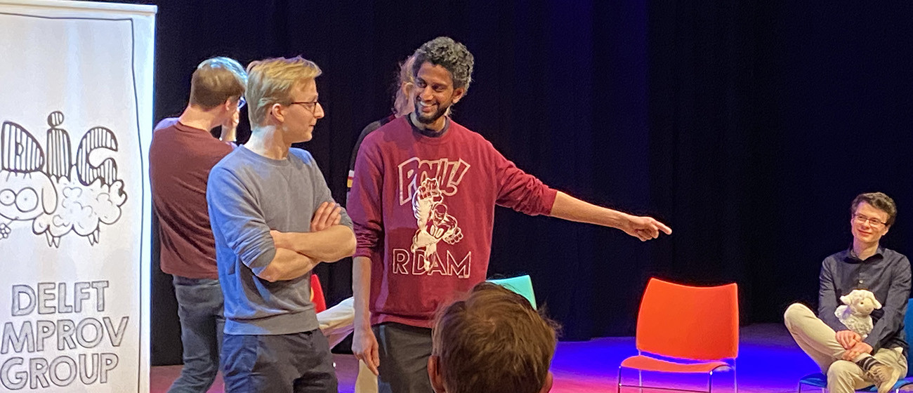 Theater Improvisatie_headerafbeelding 1300x560