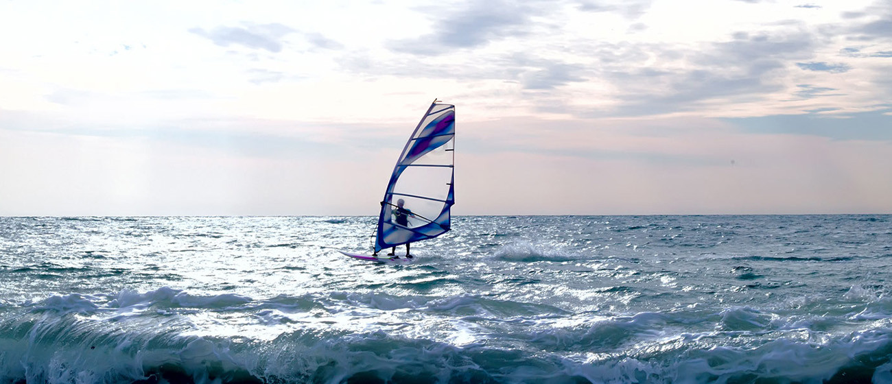 Windsurfen_headerafbeelding 1300x560